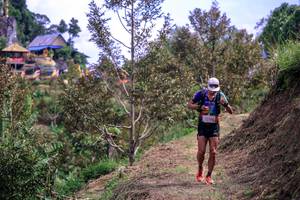 BIB: 
                            <button type="button" onclick="openModal(24843939)" class="btn btn-primary btn-sm float-right btn-popup" data-toggle="modal" data-target=".modal-high-quality">
                        <i class="fas fa-shopping-cart"></i> Add to Cart
                    </button>
                                            <button type="button" onclick="isThisMe(24843939, true)" class="btn btn-success btn-sm float-right btn-popup btn-isme hidden" data-toggle="tooltip" data-placement="bottom" title="นี่คือรูปของคุณใช่ไหม คลิกที่นี่เพื่อเอาเข้าอัลบั้ม">
                        <i class="fas fa-plus"></i> Add to album
                    </button>
                    <button type="button" onclick="isThisMe(24843939, false)" class="btn btn-warning btn-sm float-right btn-popup btn-isnotme hidden">
                        <i class="fas fa-ban"></i> Remove from album
                    </button>